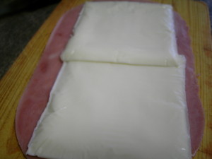 calabacines rellenos de jamón York y queso