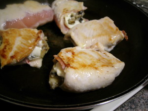 Receta de cocina: Pechugas de pollo rellenas jamón york y queso