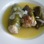 Pimientos verdes rellenos de carne picada