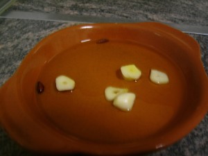 receta de gambas con ajo y guindilla en cazuela de barro